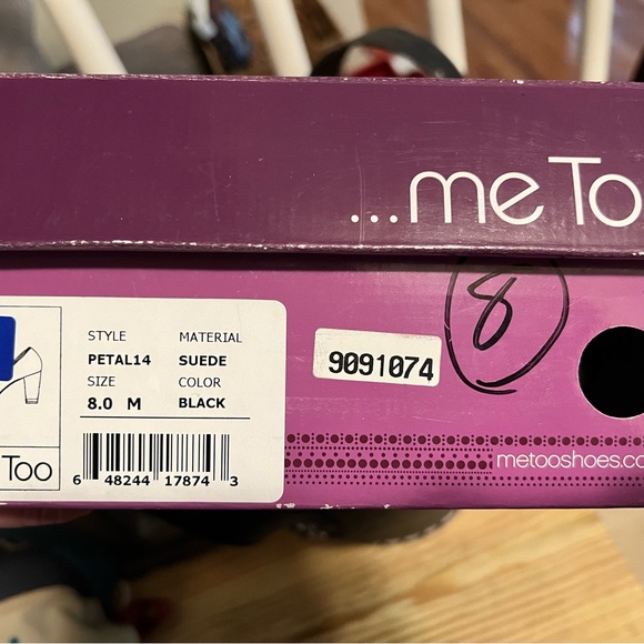 Me Too Size 8 Black Suede Chunky Heel, NWT  (orig $99) - Picture 8 of 9